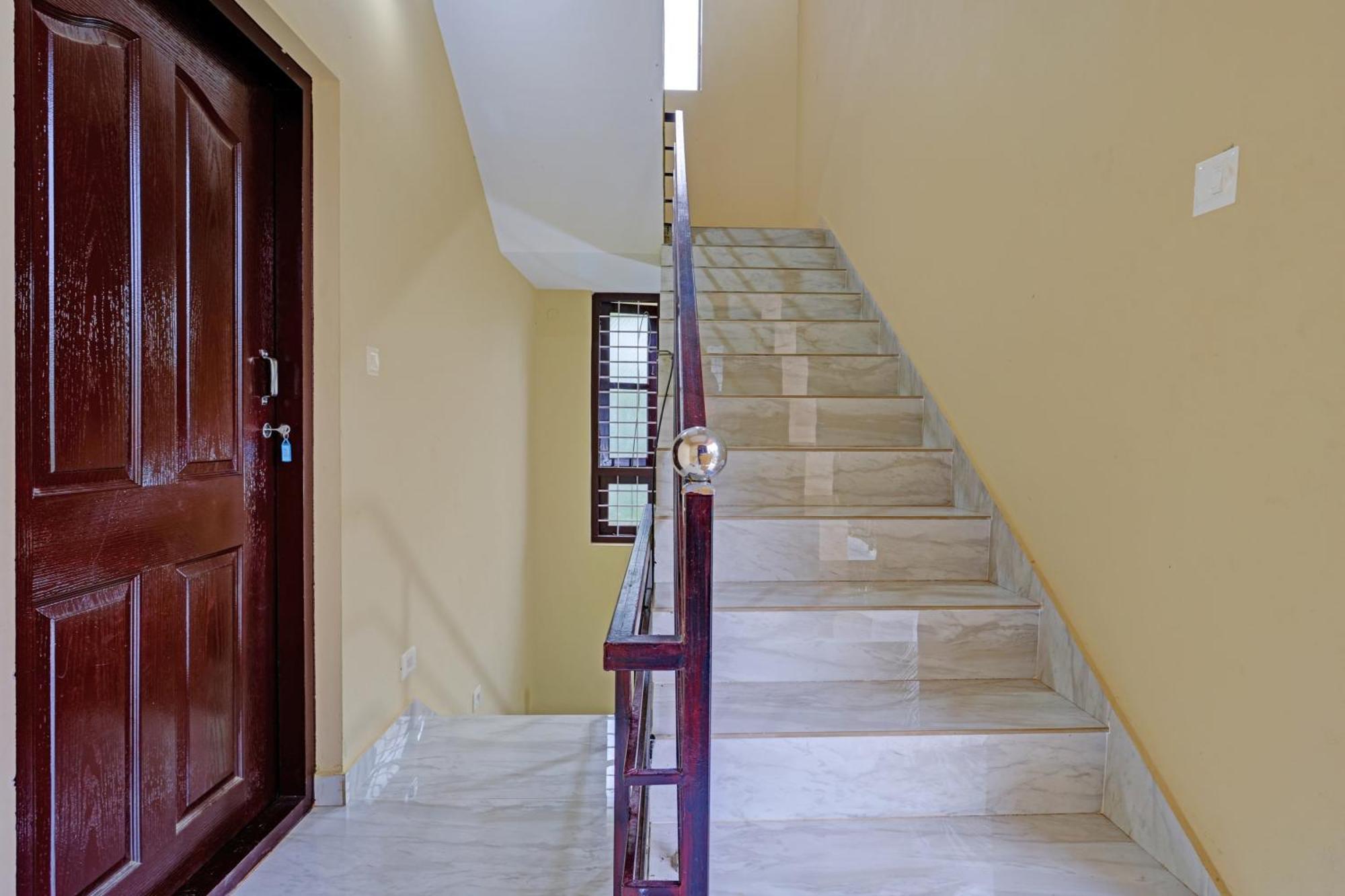 Hotel O Munroe Homestay Mundrothuruth Exterior foto